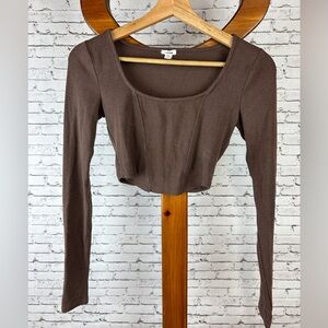 Garage | Chocolate Long Sleeve Cropped Top size S/P